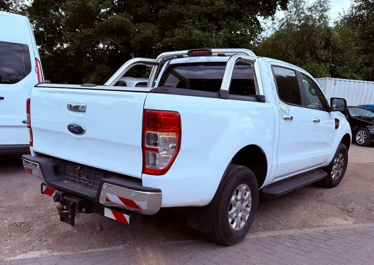 Gebraucht Ford Ranger 170 PS (125 kW) 2020 Weiß Pickup