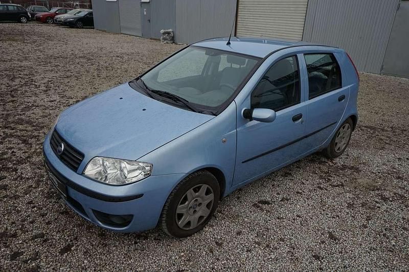 Gebraucht Fiat Punto Dynamic 60 PS (44 kW) 2005 Blau Kleinwagen