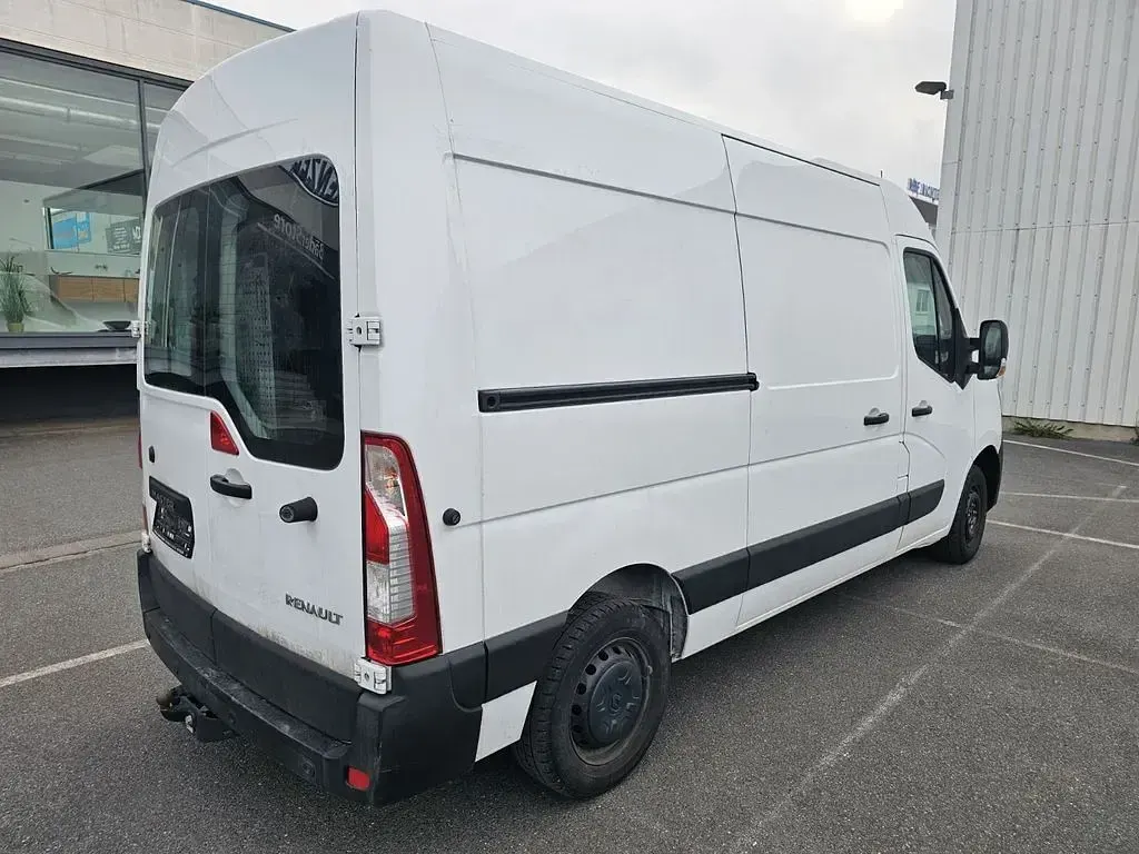 Gebraucht Renault Master 150 PS (110 kW) 2021 Weiß Van / Kleinbus