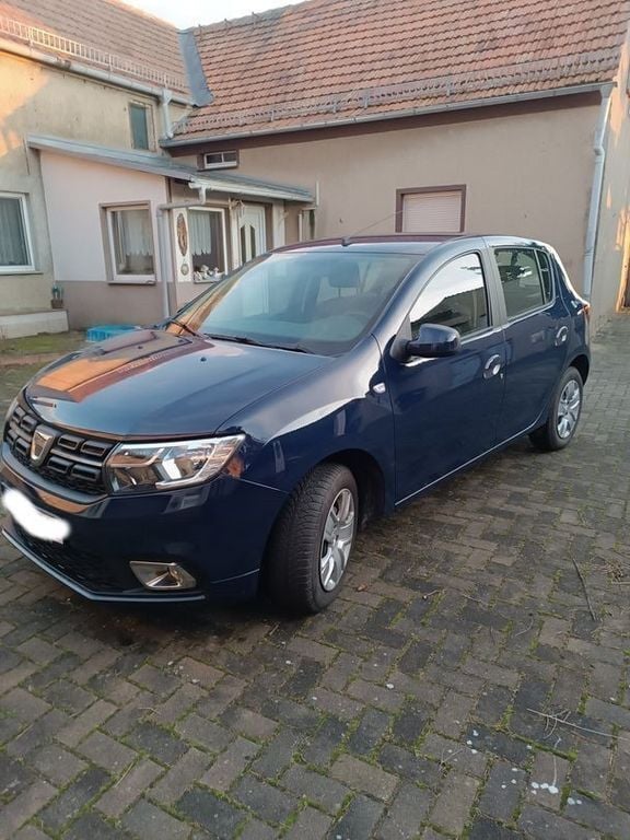 Blau Gebraucht 2019 Dacia Sandero Kleinwagen | 8.000 € (Guter Preis) - Bild 1/4