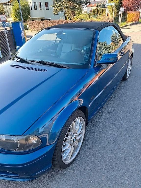 Second-hand BMW 325 Performance 192 CP (141 kW) 2002 Albastru Cabrio