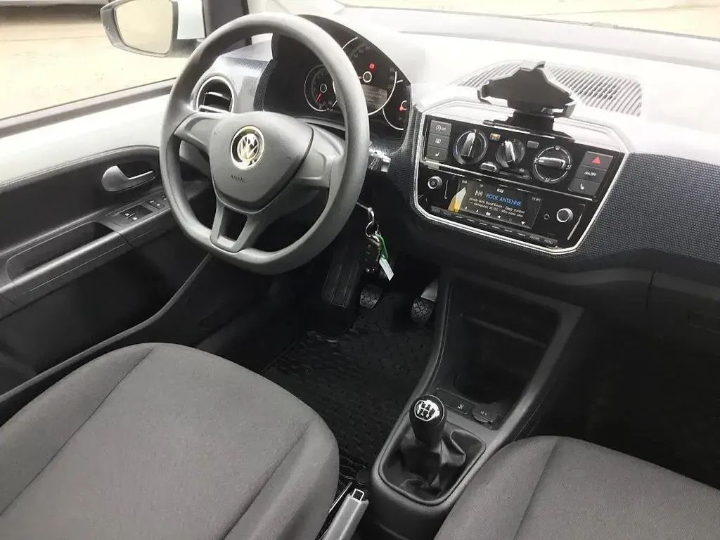 Gebraucht VW up! 65 PS (47 kW) 2022 Weiß Kleinwagen