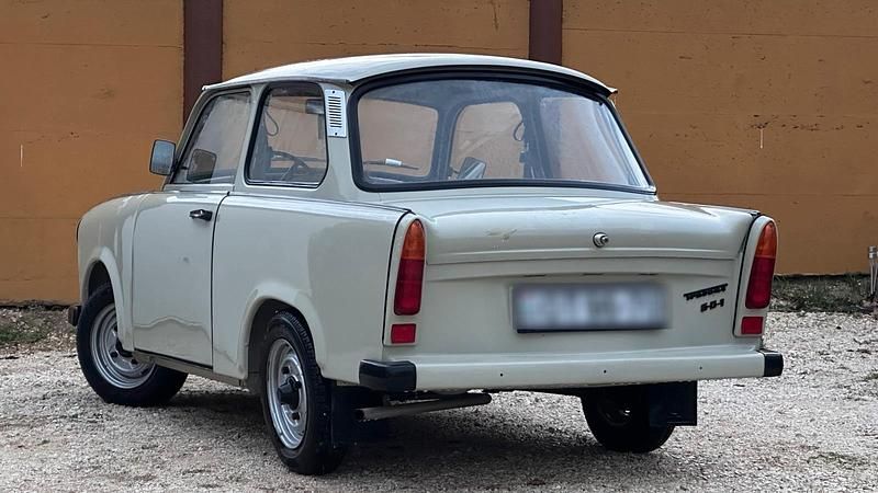 Gebraucht Trabant 601 26 PS (19 kW) 1988 Grau Kleinwagen