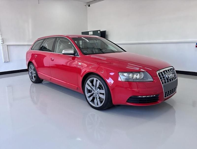 Gebraucht Audi S6 435 PS (319 kW) 2006 Rot Kombi
