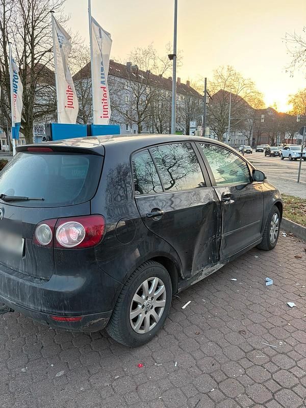 Gebraucht VW Golf IV 75 PS (55 kW) 2005 Schwarz Kleinwagen