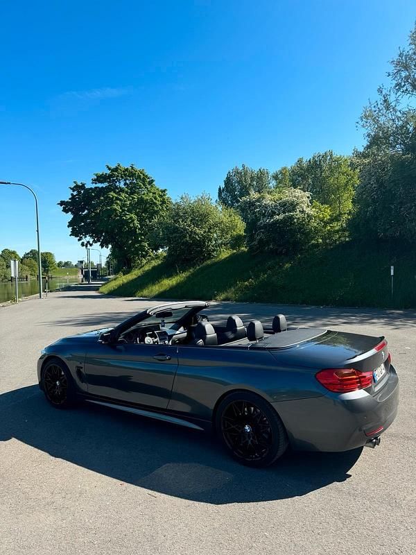 Grau Gebraucht 2015 BMW 430 Cabriolet M Sport Cabrio | 23.000 € (Teuer) - Bild 1/4