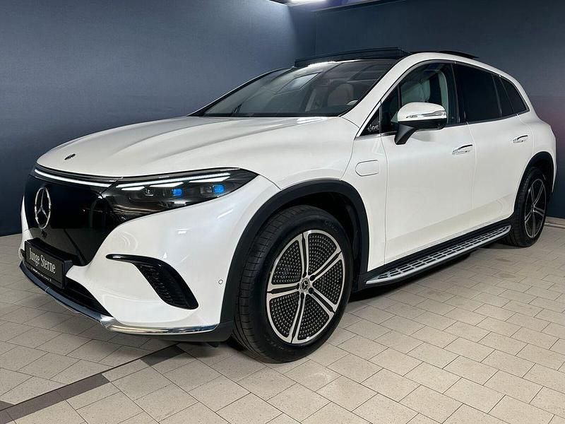 Manufaktur diamantweiß bright Gebraucht 2024 Mercedes EQS450+ Electric Art SUV | 83.950 € (Fairer Preis) - Bild 1/4