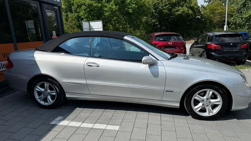 Gebraucht Mercedes CLK200 Avantgarde 163 PS (119 kW) 2004 Grau Cabrio