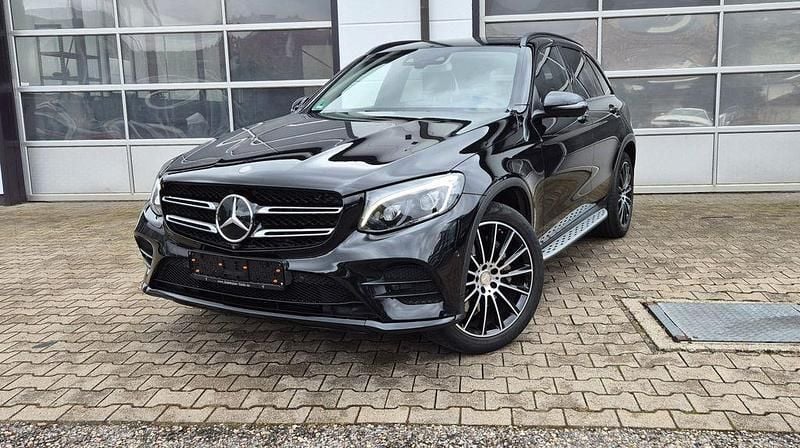 Gebraucht Mercedes GLC250 AMG line 204 PS (150 kW) 2015 Schwarz SUV