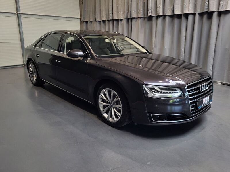 Gebraucht Audi A8L 385 PS (283 kW) 2014 Oolonggrau metallic Limousine