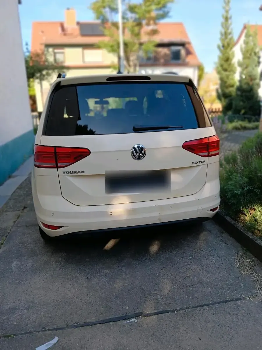 Usata VW Touran 110 CV (80 kW) 2017 Giallo Monovolume