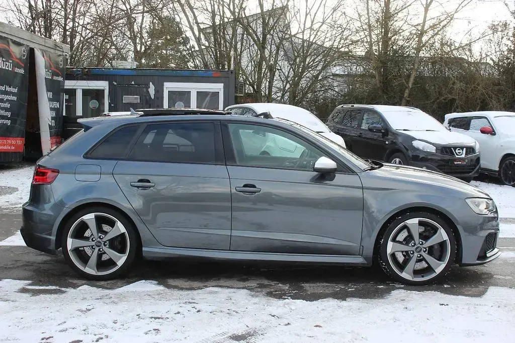 Gebraucht Audi RS3 Ambiente 367 PS (269 kW) 2016 Grau Limousine