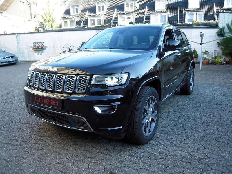 Diamond black Gebraucht 2019 Jeep Grand Cherokee Overland SUV | 33.850 € (Fairer Preis) - Bild 1/4