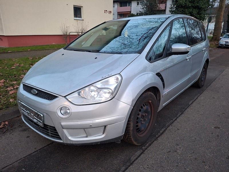 Gebraucht Ford S-MAX Trend 131 PS (96 kW) 2006 Silber Van / Kleinbus