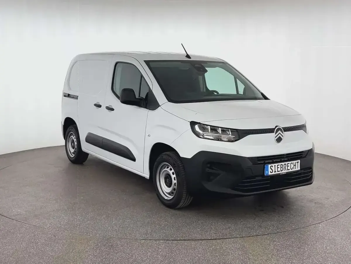 Neu Citroën Berlingo 101 PS (74 kW) 2026 Weiß Van / Kleinbus