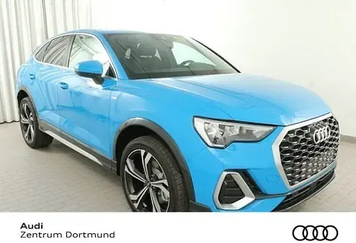 Gebraucht Audi Q3 Sportback S-Line 245 PS (180 kW) 2022 Blau SUV
