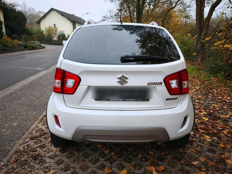 Gebraucht Suzuki Ignis 83 PS (61 kW) 2020 Weiß Limousine