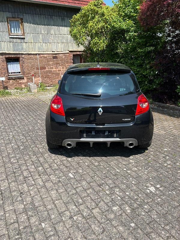 Schwarz Gebraucht 2010 Renault Clio R.S. Kleinwagen | 10.500 € (Teuer) - Bild 1/4