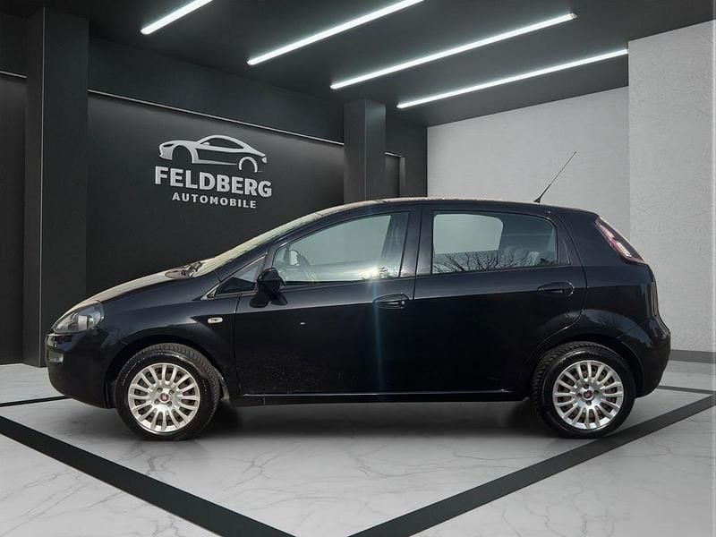 Gebraucht Fiat Punto Pop 77 PS (56 kW) 2012 Schwarz Kleinwagen