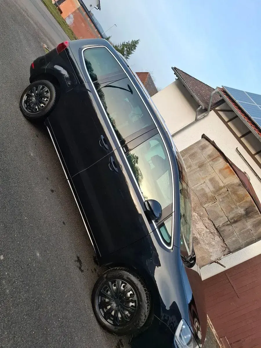 Gebraucht VW Sharan Allstar 150 PS (110 kW) 2017 Schwarz Van / Kleinbus