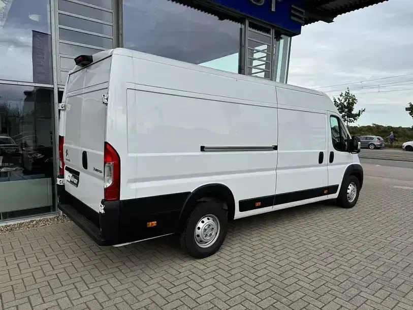 Gebraucht Citroën Jumper 165 PS (121 kW) 2024 Weiß Van / Kleinbus