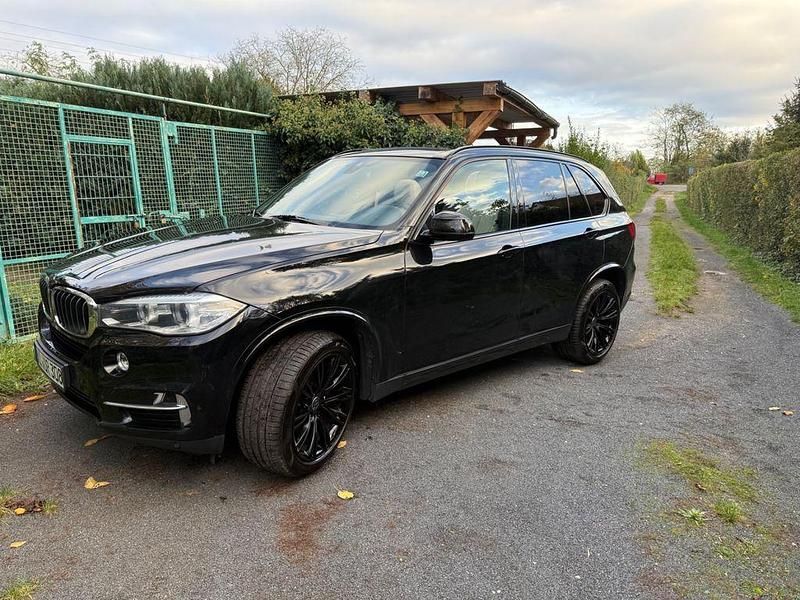 Gebraucht BMW X5 258 PS (189 kW) 2015 Schwarz SUV