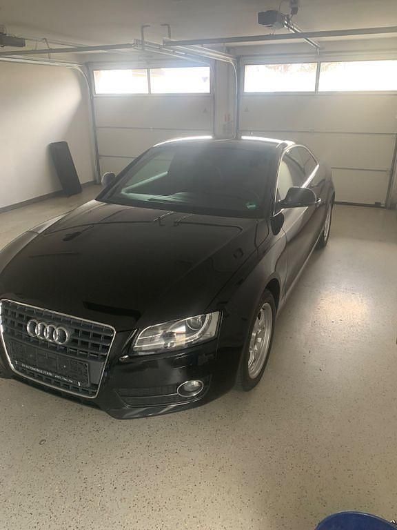 Gebraucht Audi A5 Sport 170 PS (125 kW) 2009 Schwarz Coupé