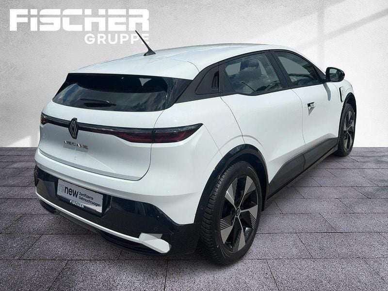 Second-hand Renault Megane E-Tech Equilibre 96 kW (131 CP) 2023 Alb Berlinǎ