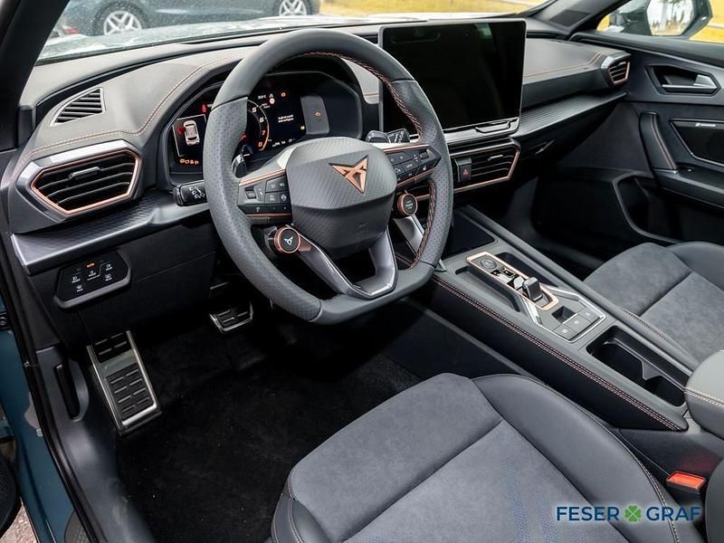 Second-hand Cupra Formentor 150 CP (110 kW) 2025 Albastru SUV