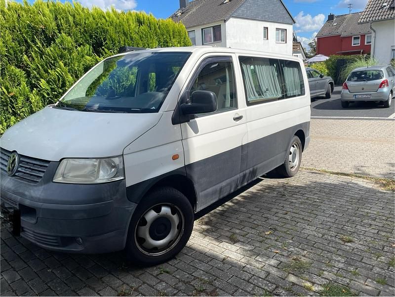 Weiß Gebraucht 2007 VW T5 Van | 8.000 € (Teuer) - Bild 1/4