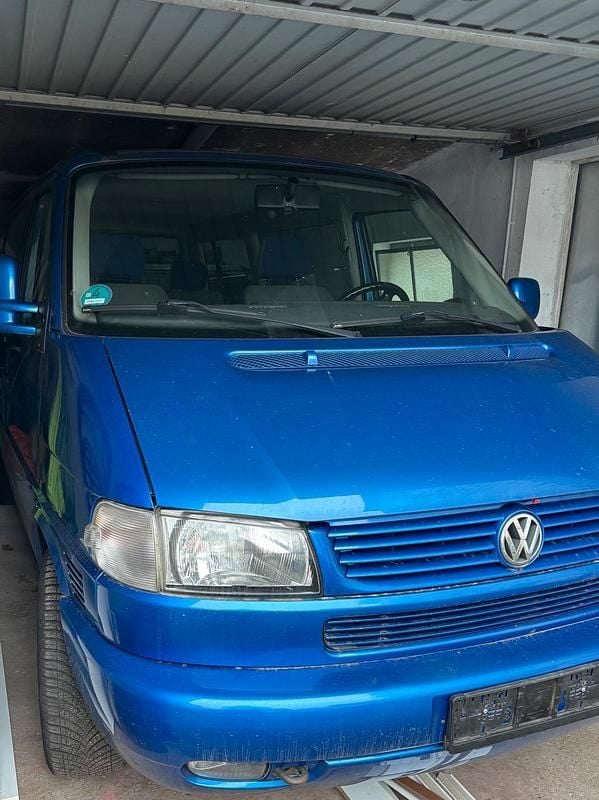 Gebraucht VW Golf 102 PS (75 kW) 1999 Blau Van / Kleinbus
