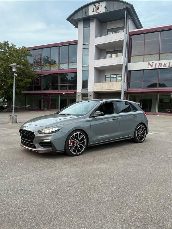Gebraucht Hyundai i30 275 PS (202 kW) 2019 Grau Kleinwagen