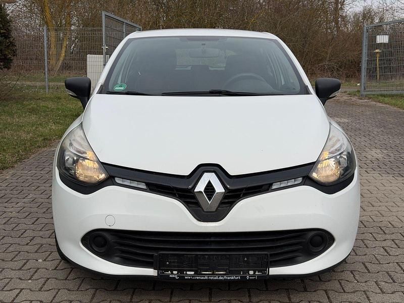 Gebraucht Renault Clio IV Authentique 65 PS (47 kW) 2015 Weiß Kleinwagen