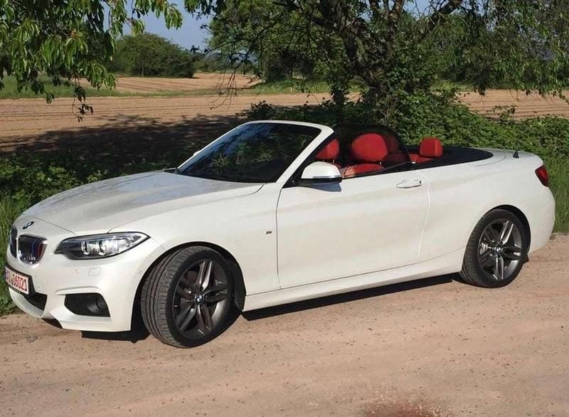 Gebraucht BMW 220 Sport Line 184 PS (135 kW) 2016 Weiß Cabrio