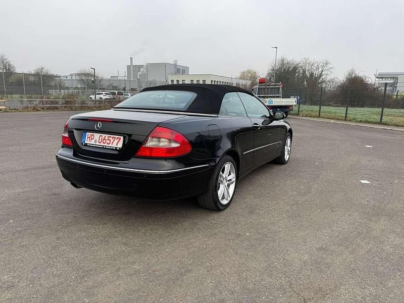 Gebraucht Mercedes CLK350 272 PS (200 kW) 2007 Obsidianschwarz  metalliclack Cabrio