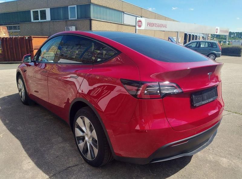 Gebraucht Tesla Model Y 378 kW (514 PS) 2021 Rot SUV