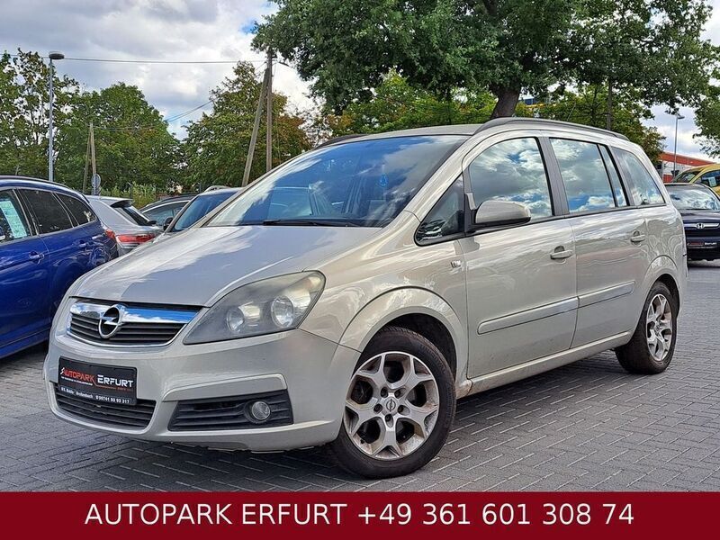 Grau Gebraucht 2005 Opel Zafira Edition Van / Kleinbus | 700 € (Guter Preis) - Bild 1/4
