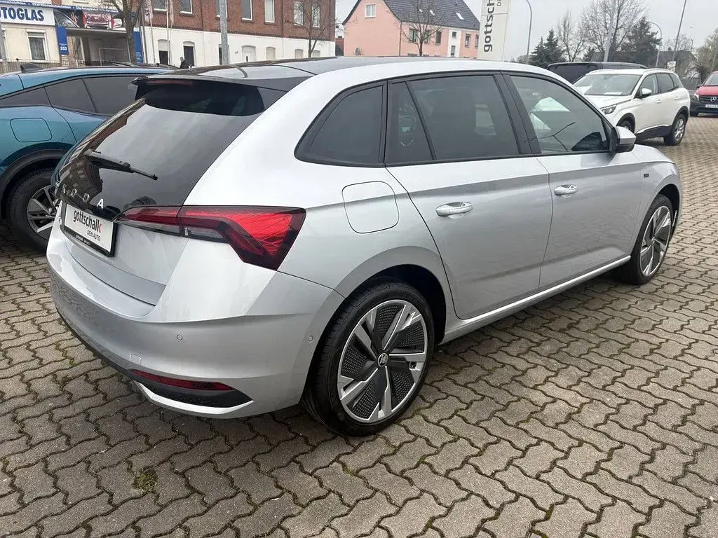 Gebraucht Skoda Scala Drive 116 PS (85 kW) 2024 Silber Kleinwagen