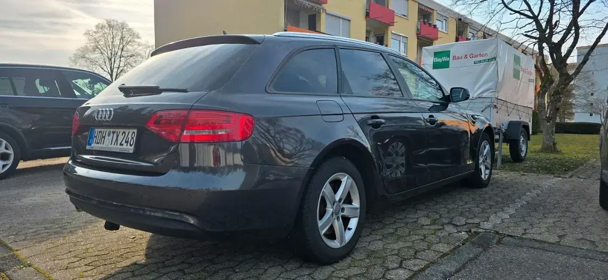 Gebraucht Audi A4 Sport 150 PS (110 kW) 2015 Grau Kombi