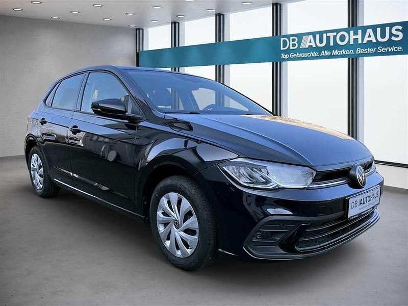 Gebraucht VW Polo Life 95 PS (69 kW) 2023 Schwarz Kleinwagen