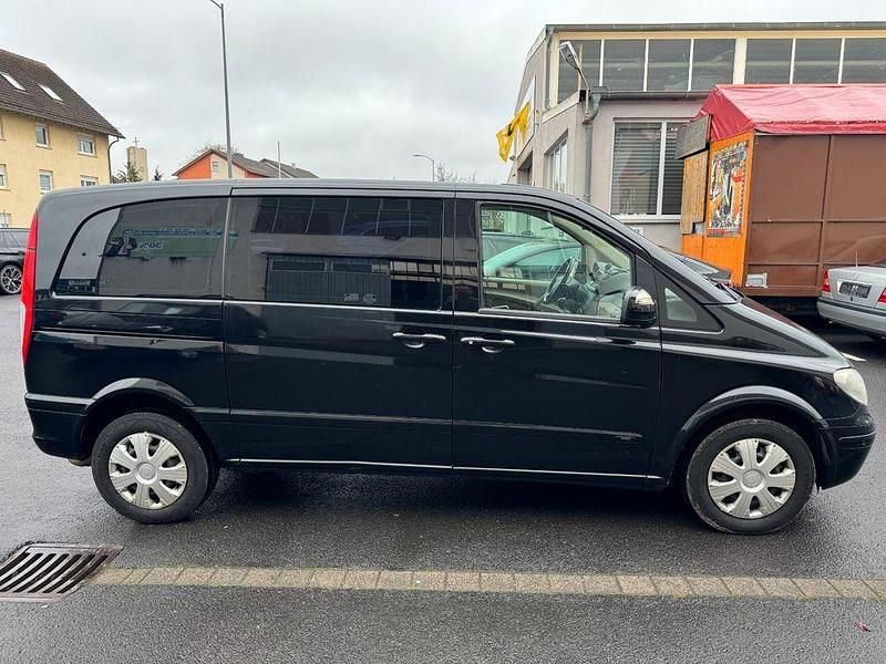 Gebraucht Mercedes Viano 150 PS (110 kW) 2010 Schwarz Van / Kleinbus