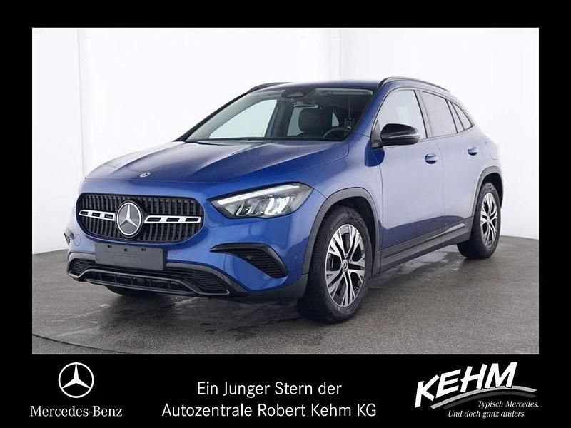 Blau Gebraucht 2023 Mercedes GLA220 Progressive SUV | 39.950 € (Superpreis) - Bild 1/4