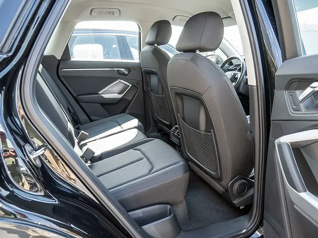 Gebraucht Audi Q3 Performance 150 PS (110 kW) 2019 Mythosschwarz metallic SUV