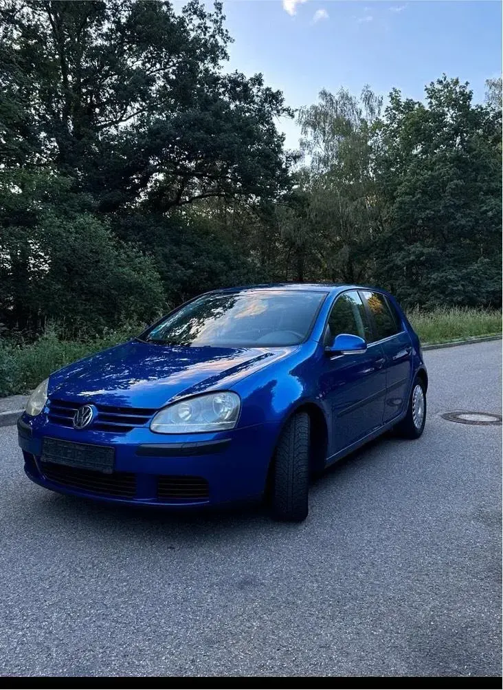 Gebraucht VW Golf V 75 PS (55 kW) 2005 Blau Kleinwagen