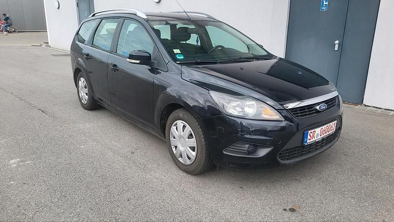 Second-hand Ford Focus 109 CP (80 kW) 2009 Negru Break