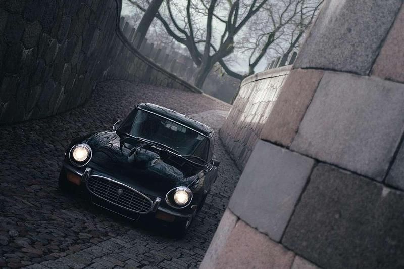 Second-hand Jaguar E-Type 615 CP (452 kW) 1971 Negru