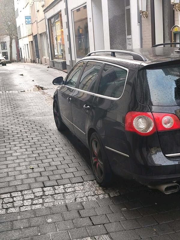 Gebraucht VW Passat 160 PS (117 kW) 2008 Schwarz Kombi