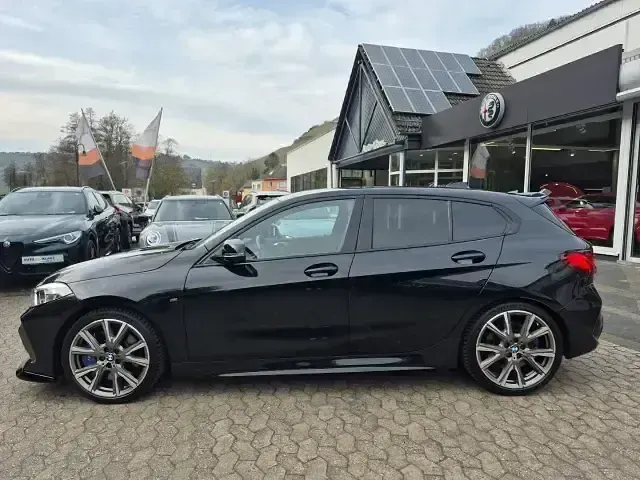 Używany BMW M135 Performance 306 KM (225 kW) 2021 Czarny Hatchback