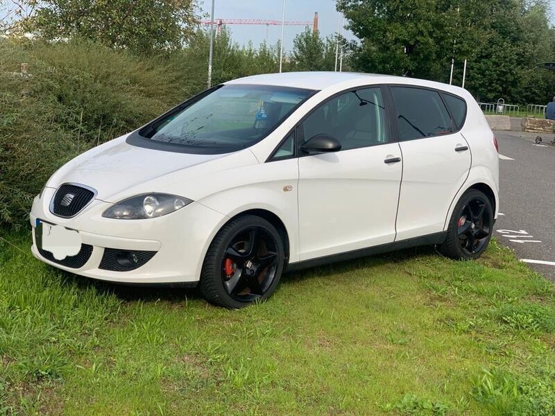 Gebraucht Seat Altea Comfort 102 PS (75 kW) 2007 Schwarz Van / Kleinbus