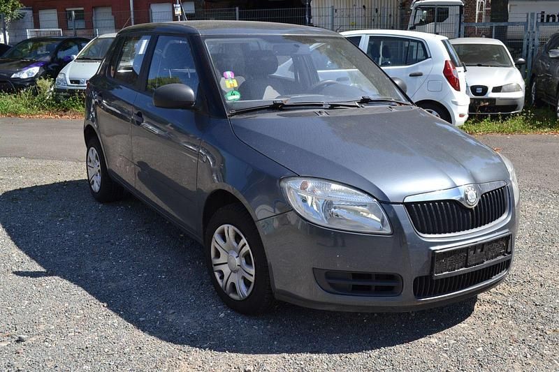 Gebraucht Skoda Fabia 60 PS (44 kW) 2009 Grau Kleinwagen